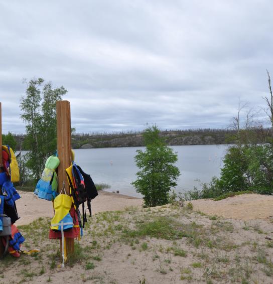 Reid Lake Lifejacket station by the beach