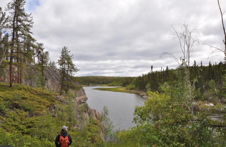 CameronFalls-HiddenLake-Viewpoint