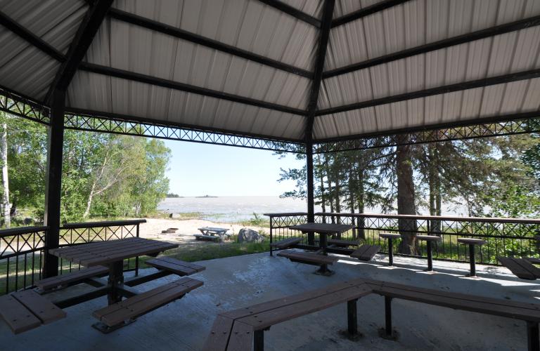 NorthArmDayUse-PicnicShelter2