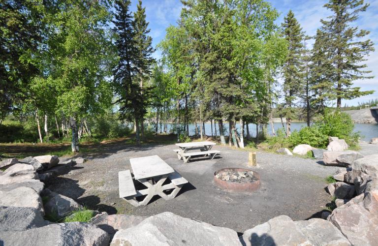 YK-R-DayUse-PicnicTable1