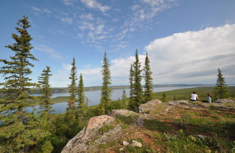 Tithegeh Chii Vitaii Lookout-View