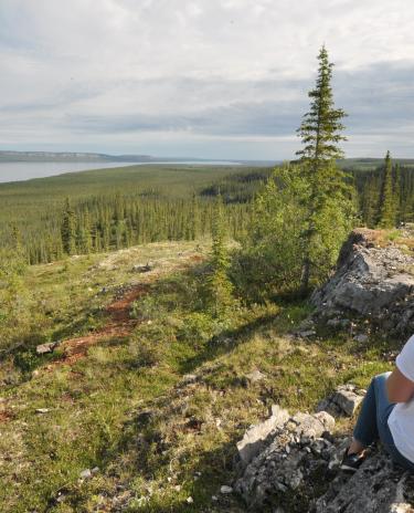 Gwich'in - Tithegeh Chii Vitaii Lookout-View-